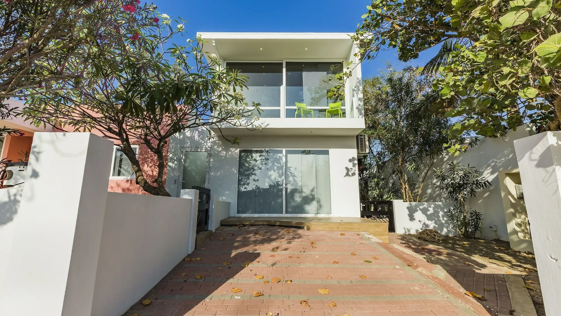 Boca Catalina Modern Villa contacts